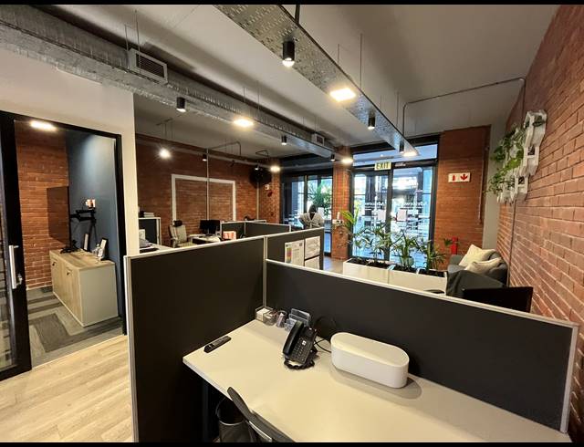 107M² OFFICE TO LET IN OBSERVATORY